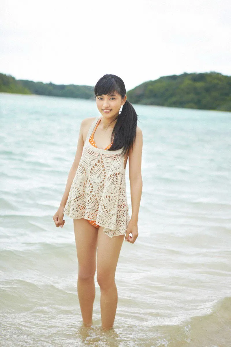 [Wanibooks] NO.100 Haruna Kawaguchi 川口春奈 寫真集 104
