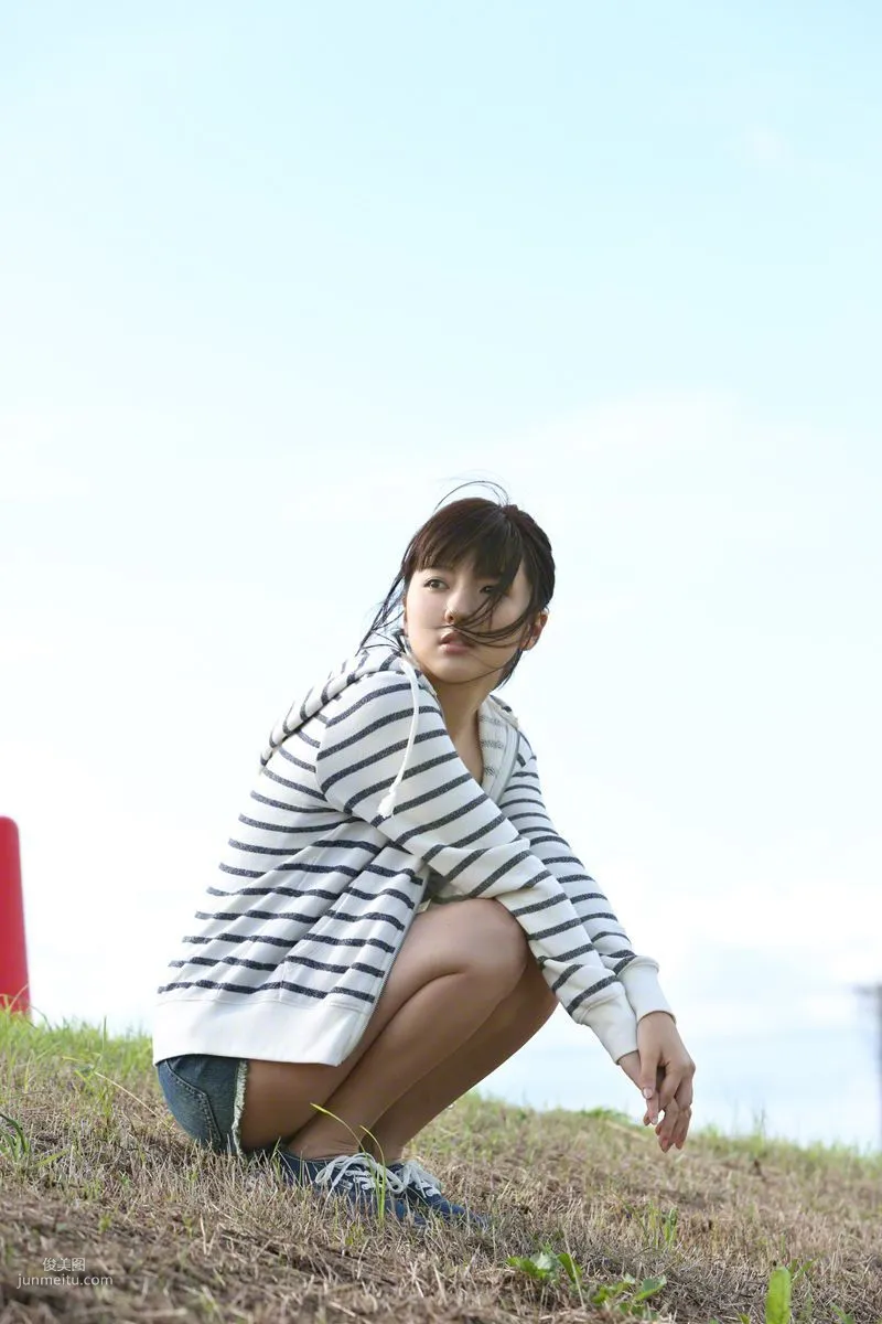 [Wanibooks] NO.131 Erina Mano 真野恵裡菜 寫真集 41