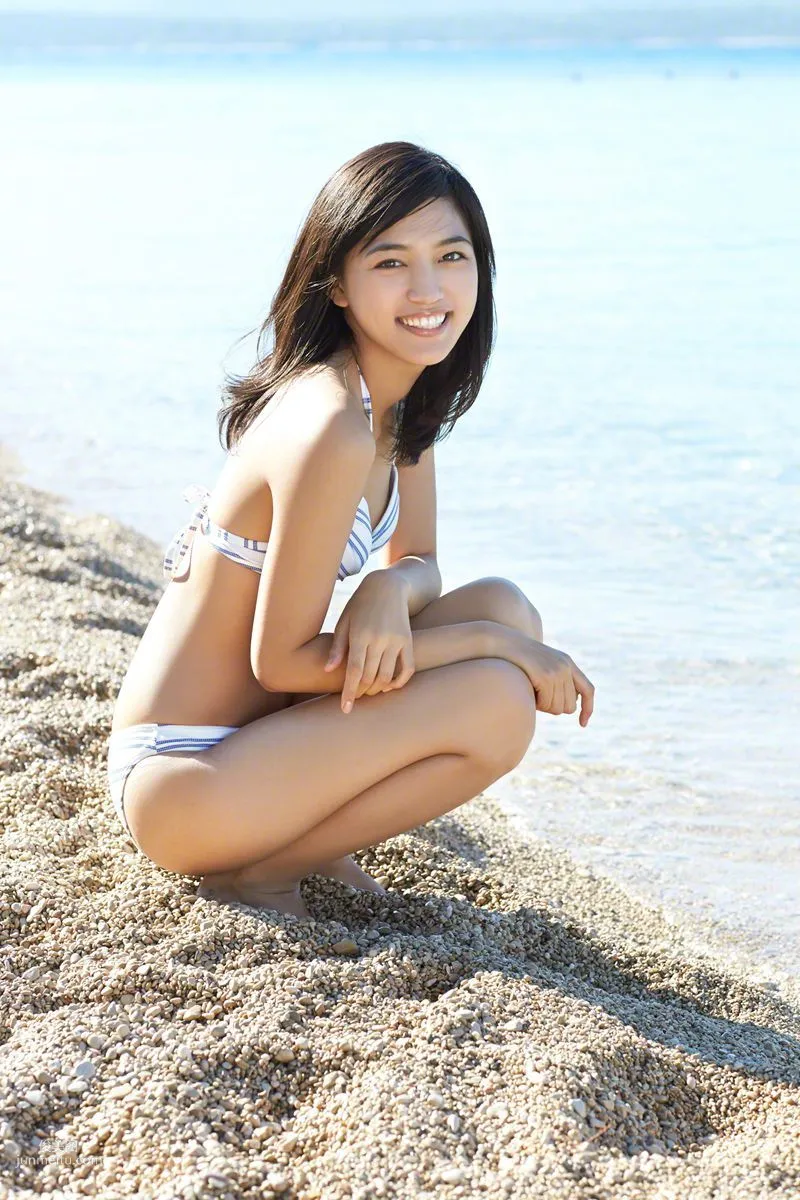 [Wanibooks] NO.132 Haruna Kawaguchi 川口春奈 寫真集 79