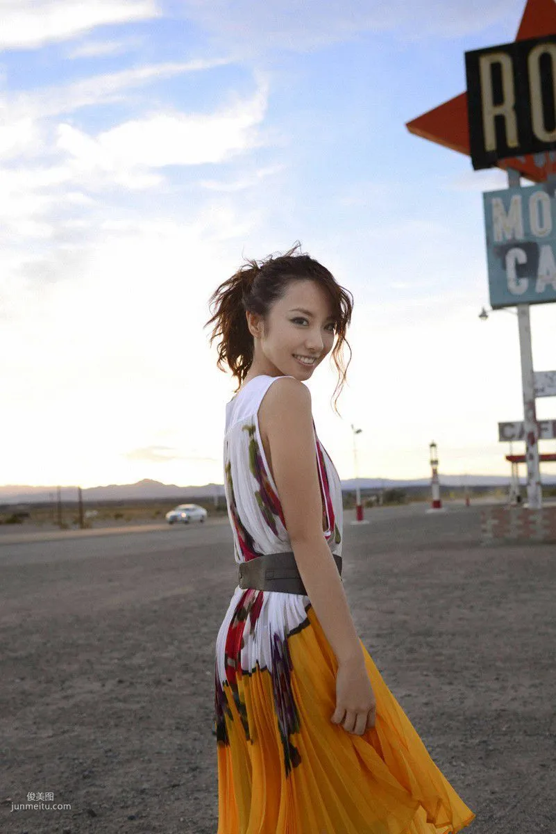 [Wanibooks] NO.106 Azusa Yamamoto 山本梓 写真集33