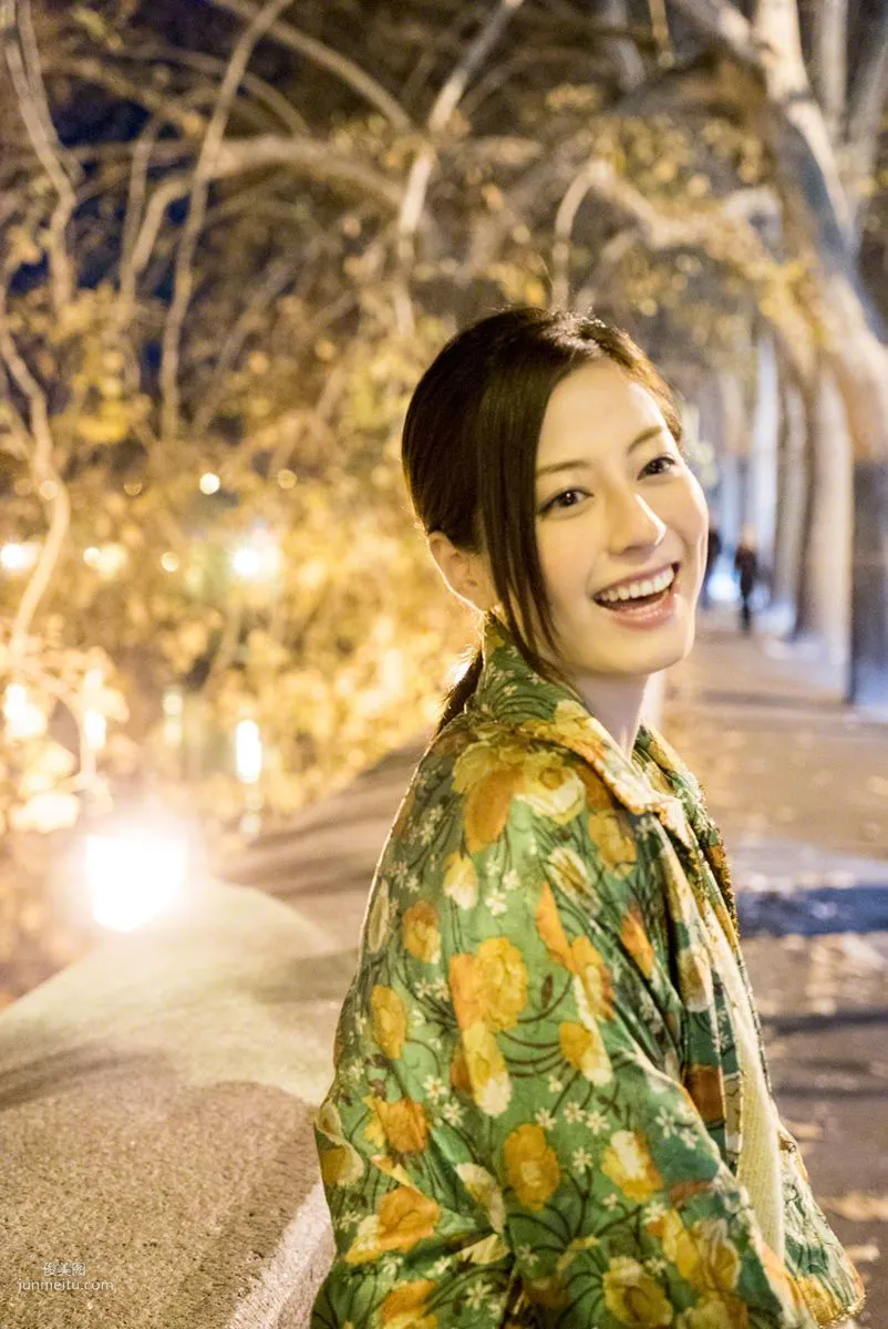 [Wanibooks] NO.136 Yumi Sugimoto 杉本有美 寫真集 97