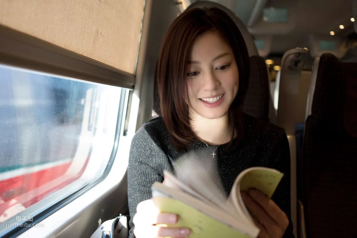 [Wanibooks] NO.136 Yumi Sugimoto 杉本有美 写真集5