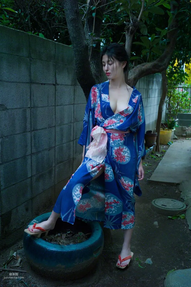 [Wanibooks] NO.124 Manami Hashimoto 橋本愛實/橋本マナミ 寫真集 193