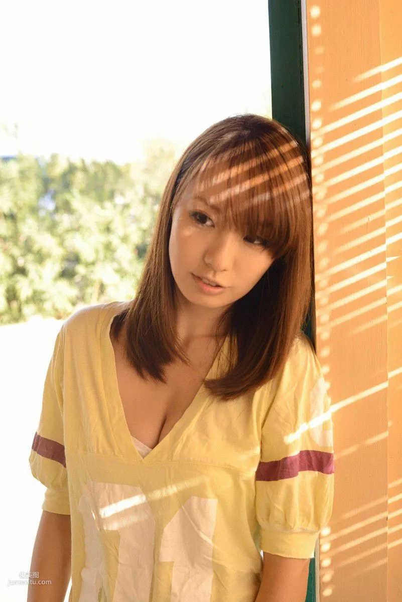 [Wanibooks] NO.106 Azusa Yamamoto 山本梓 寫真集 160