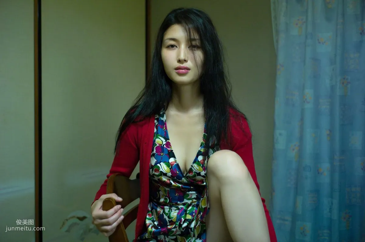 [Wanibooks] NO.124 Manami Hashimoto 橋本愛實/橋本マナミ 寫真集 48