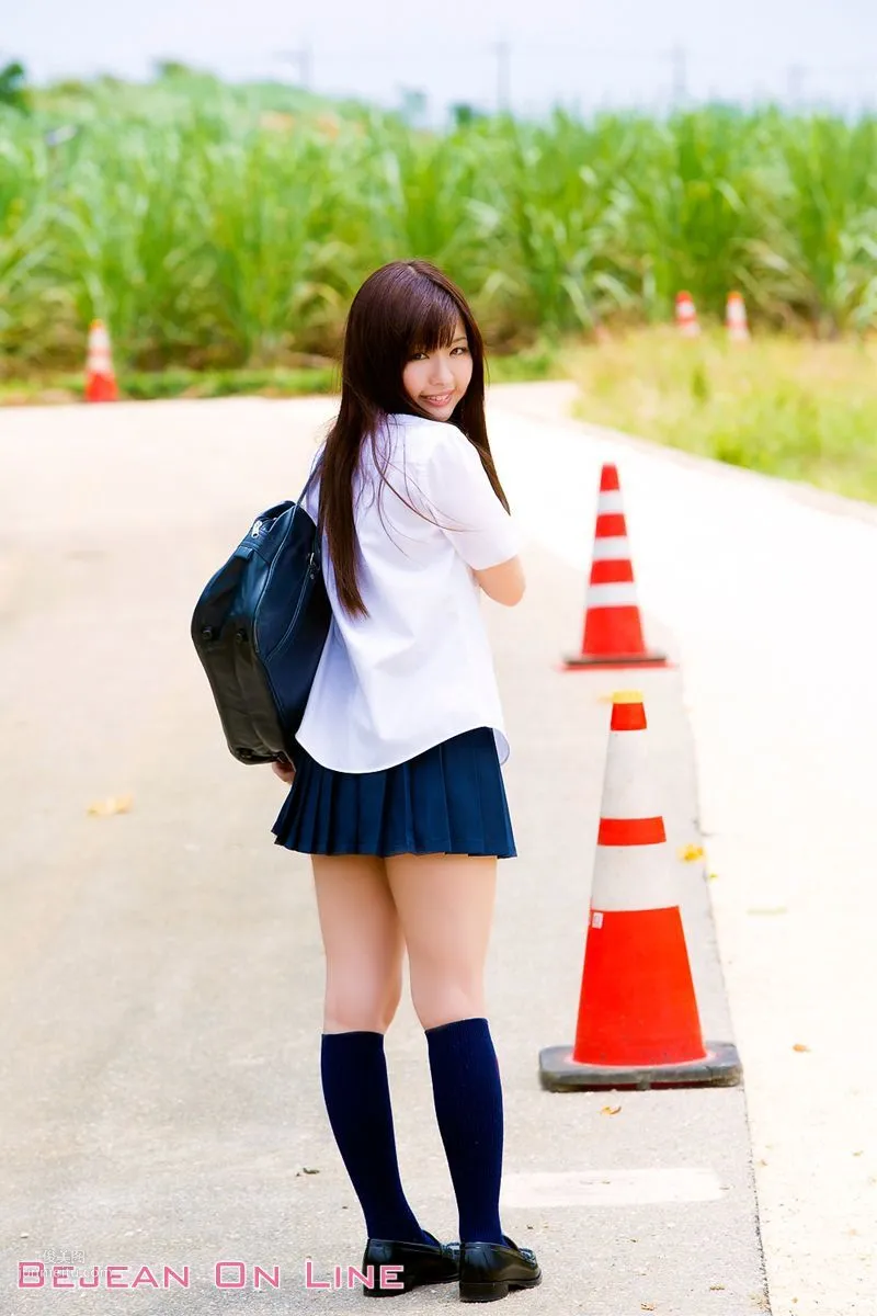 Special スペシャルグラビア 葉山めい/叶山芽衣 [Bejean On Line] 写真集1