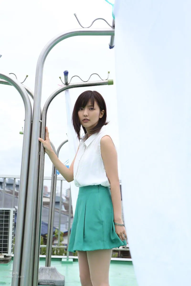 [Wanibooks] NO.131 Erina Mano 真野恵裡菜 寫真集 16