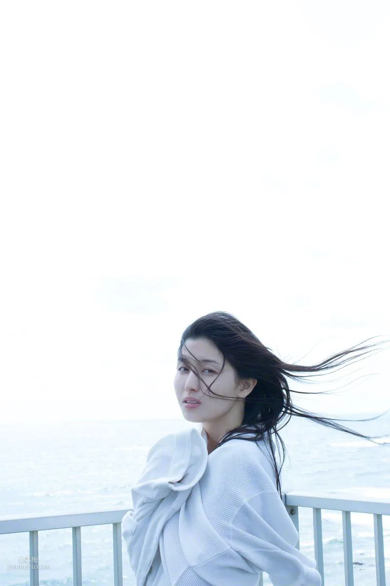 [Wanibooks] NO.124 Manami Hashimoto 橋本愛實/橋本マナミ 寫真集 119