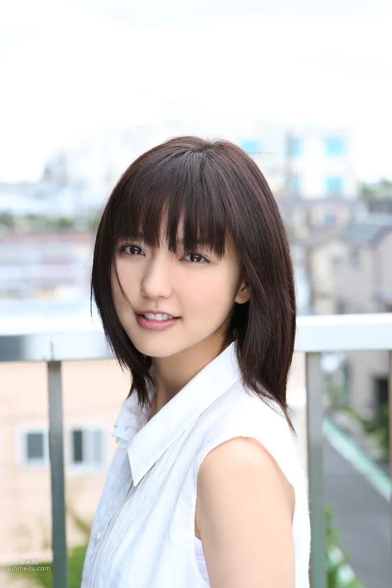 [Wanibooks] NO.131 Erina Mano 真野恵裡菜 寫真集 27
