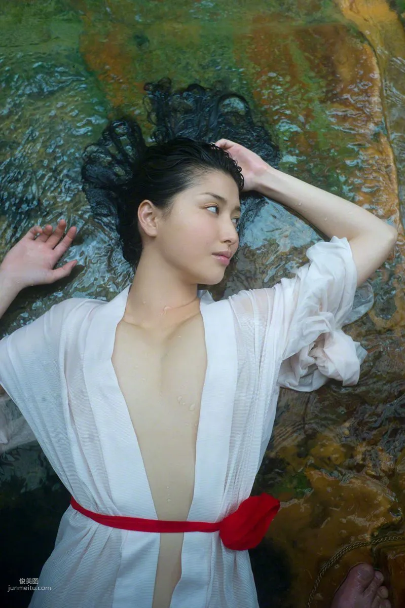 [Wanibooks] NO.124 Manami Hashimoto 橋本愛實/橋本マナミ 寫真集 173