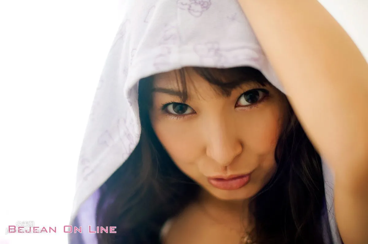 部屋撮りッ！ Tomomi Nakagawa 中川朋美 [Bejean On Line] 寫真集 20