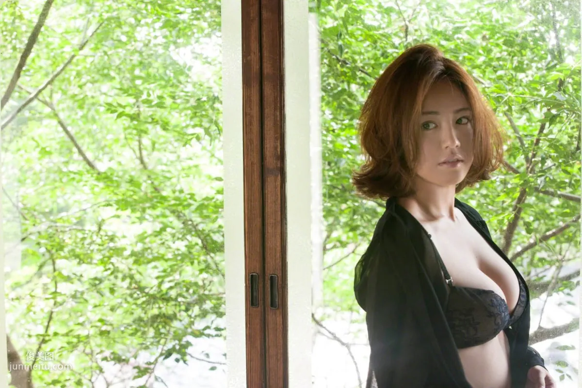 [Wanibooks] NO.120 Sayaka Isoyama 矶山沙也加/磯山さやか 寫真集 84