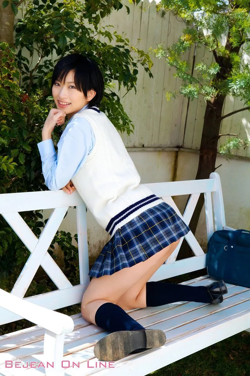 私立Bejean女學館 Yuka Kuramochi 倉持由香 [Bejean On Line] 寫真集 12