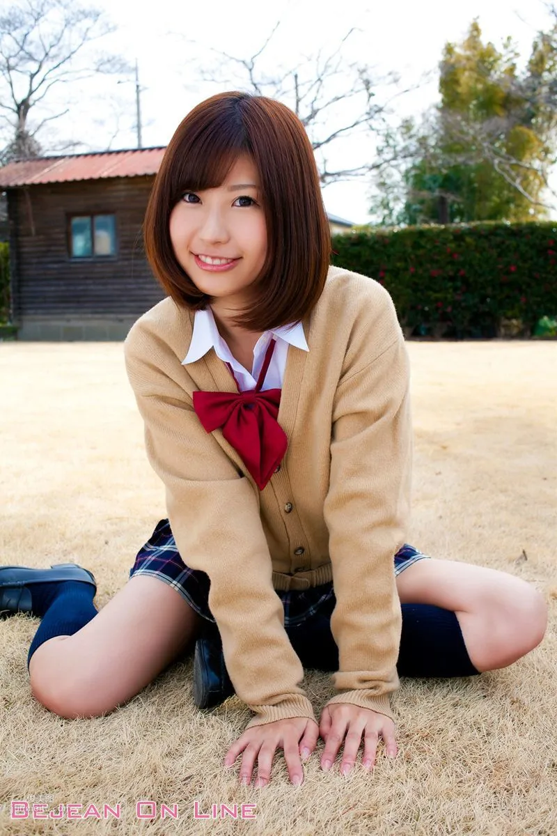 私立Bejean女學館 Mana Amano 天野麻菜 [Bejean On Line] 寫真集 12