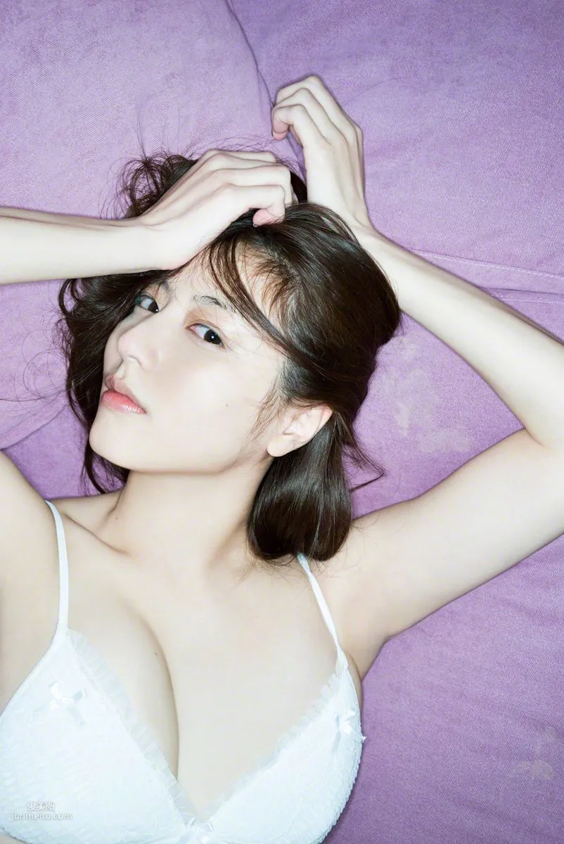 [Wanibooks] NO.136 Yumi Sugimoto 杉本有美 寫真集 159