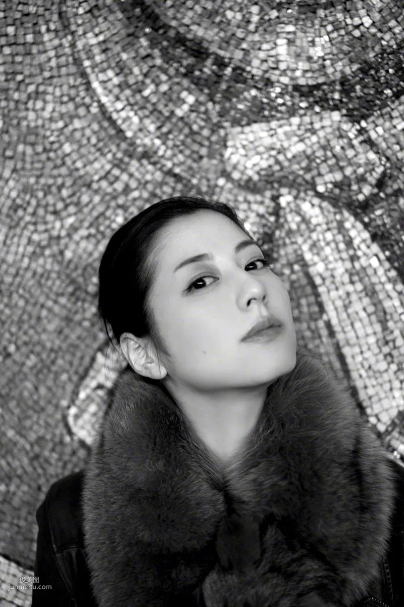 [Wanibooks] NO.136 Yumi Sugimoto 杉本有美 写真集3