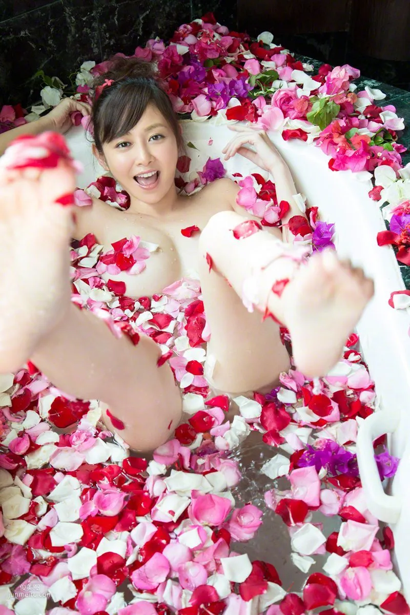 [Wanibooks] NO.128 Anri Sugihara 杉原杏璃 寫真集 174