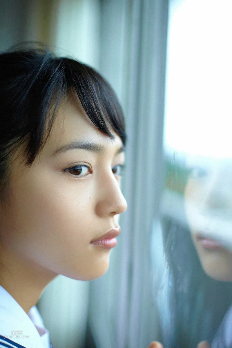 [Wanibooks] NO.100 Haruna Kawaguchi 川口春奈 寫真集 63