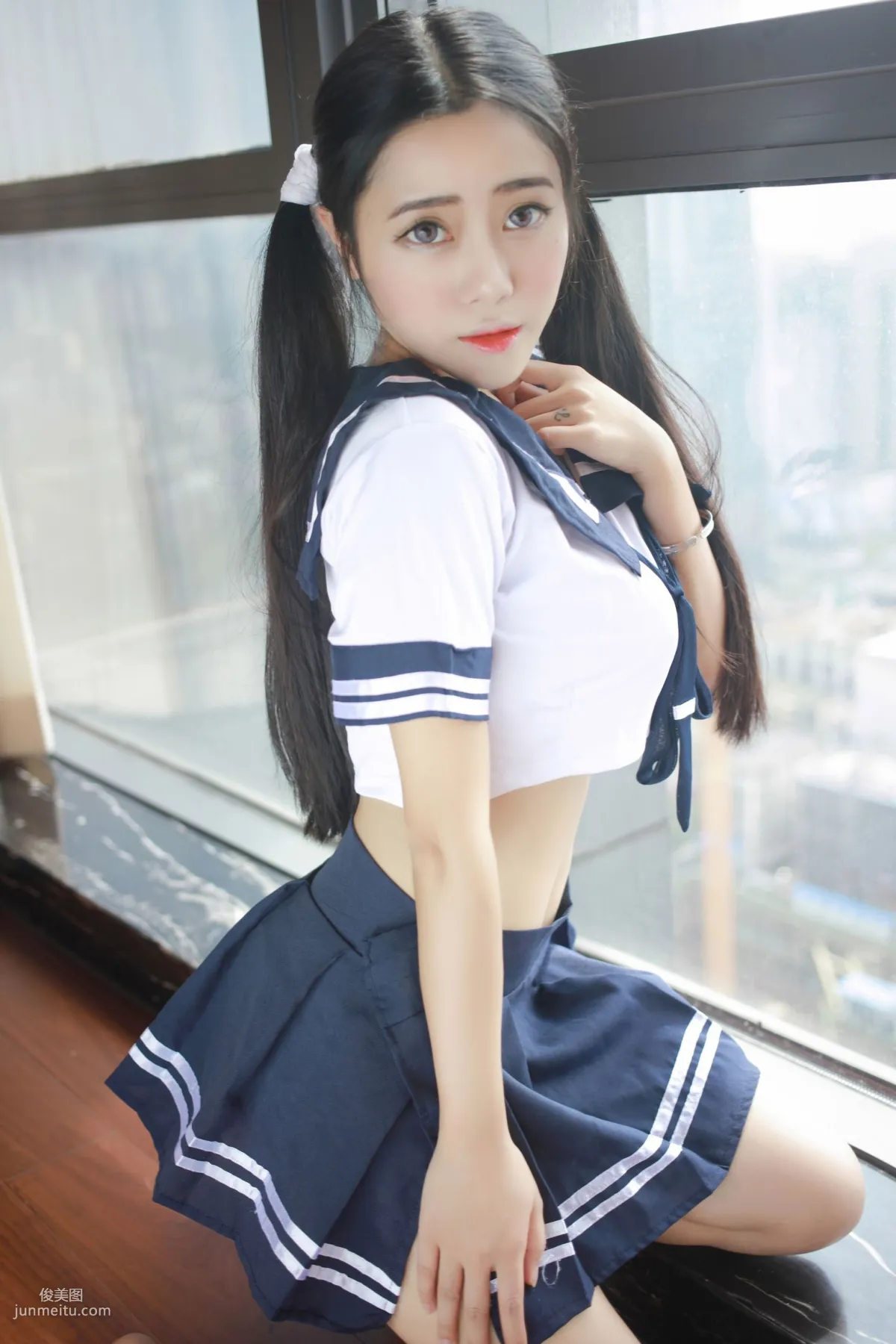 兜豆靓Youlina《3套性感制服系列》 [模範學院MFStar] Vol.032 寫真集 2