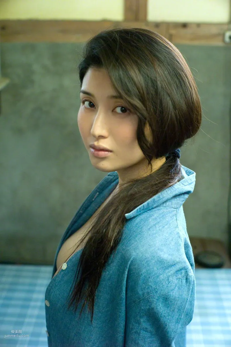 [Wanibooks] NO.124 Manami Hashimoto 橋本愛實/橋本マナミ 寫真集 12