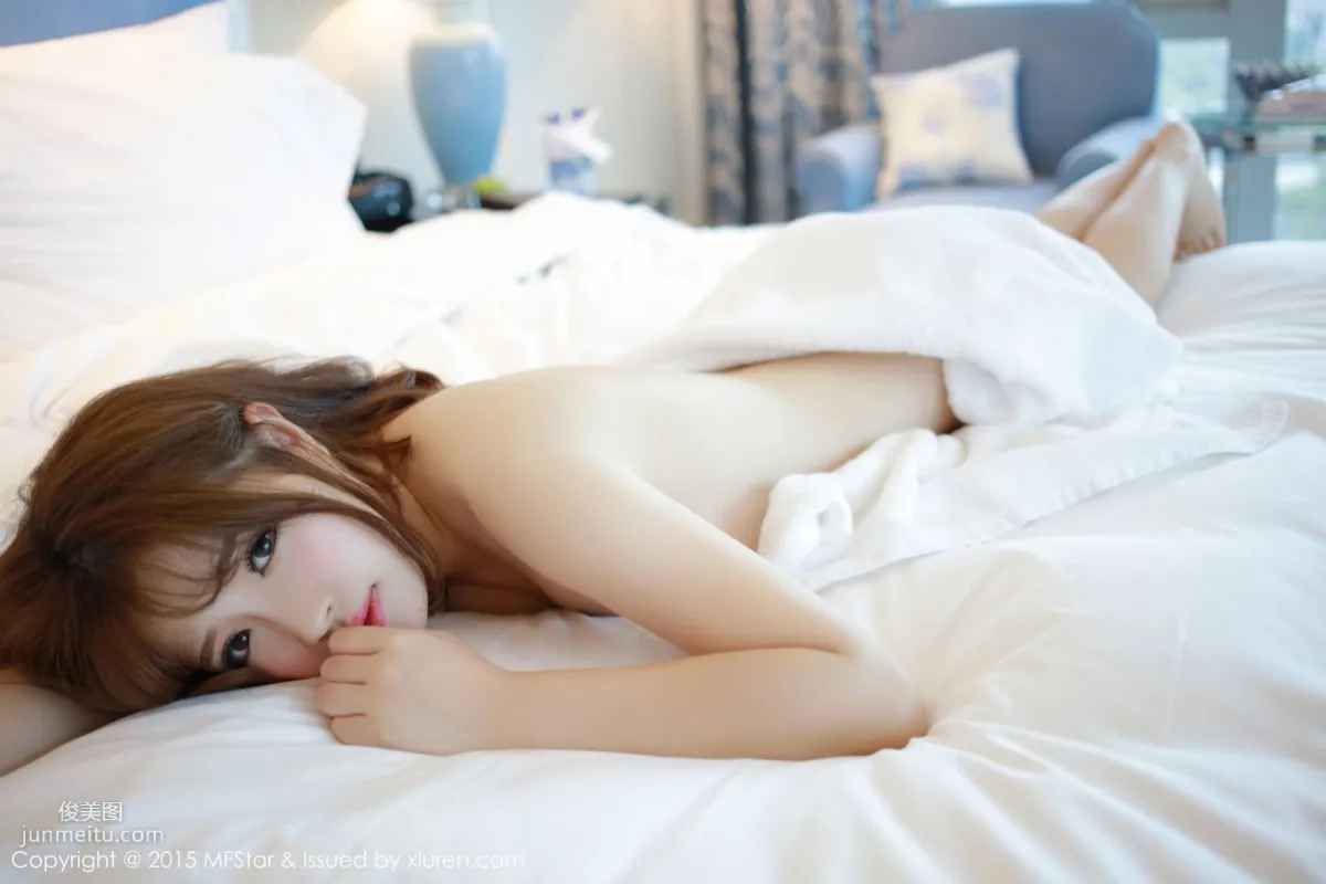 徐cake《童顔巨乳，粉嫩粉嫩的~》 [模範學院MFStar] Vol.024 寫真集 38