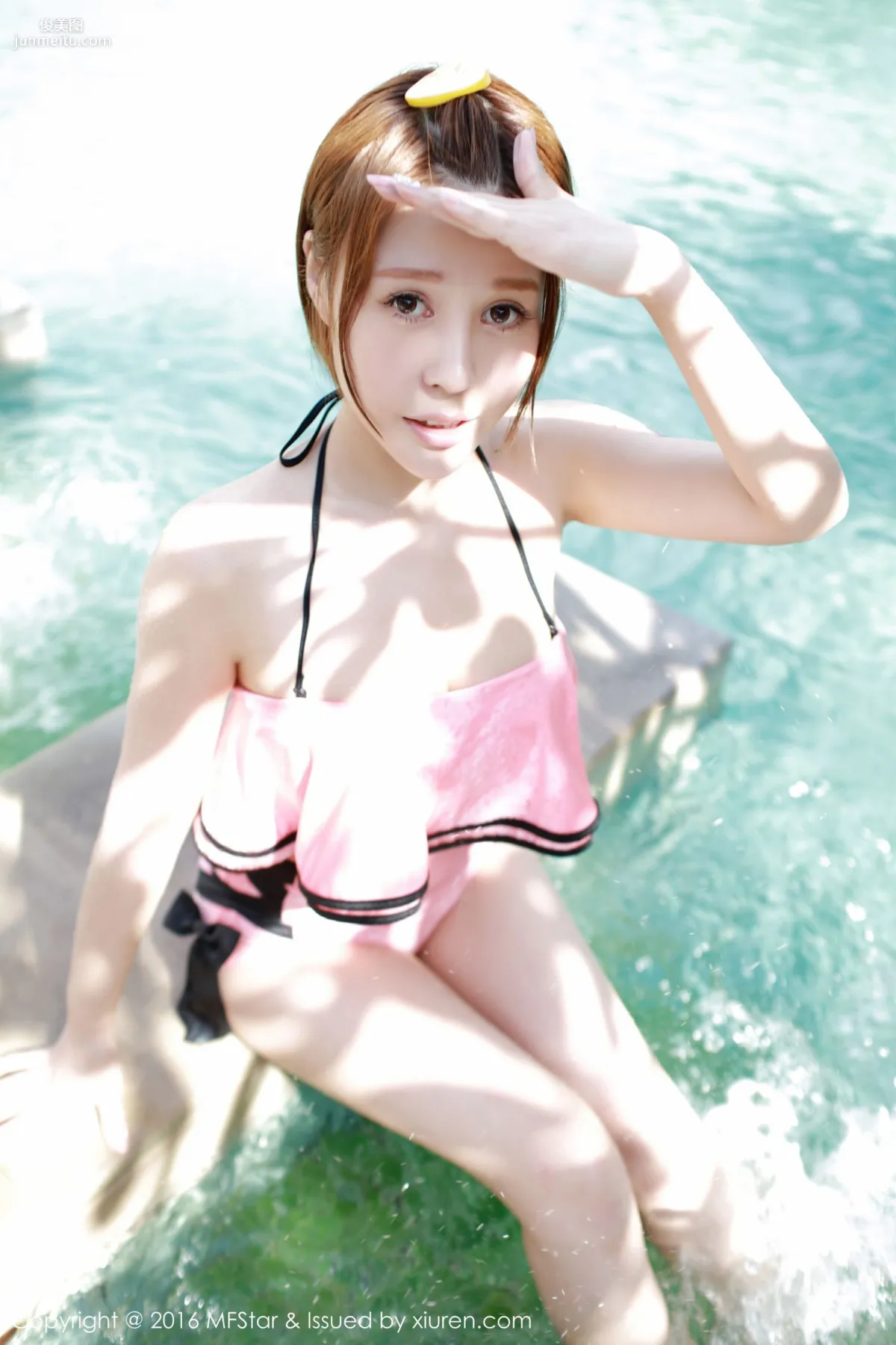 Evelyn艾莉《誘人激凸與浴室濕身美臀》 [模範學院MFStar] Vol.073 寫真集 15