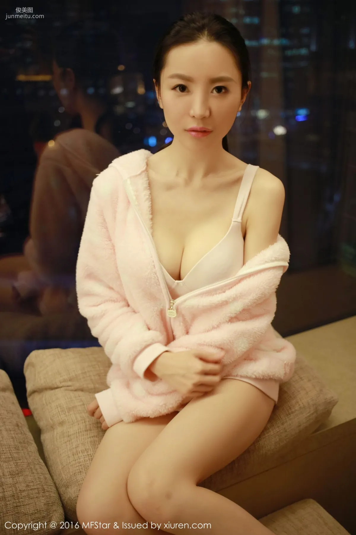 氣質女神@慕羽茜《成熟女人的韻味》 [模範學院MFStar] Vol.076 寫真集 35
