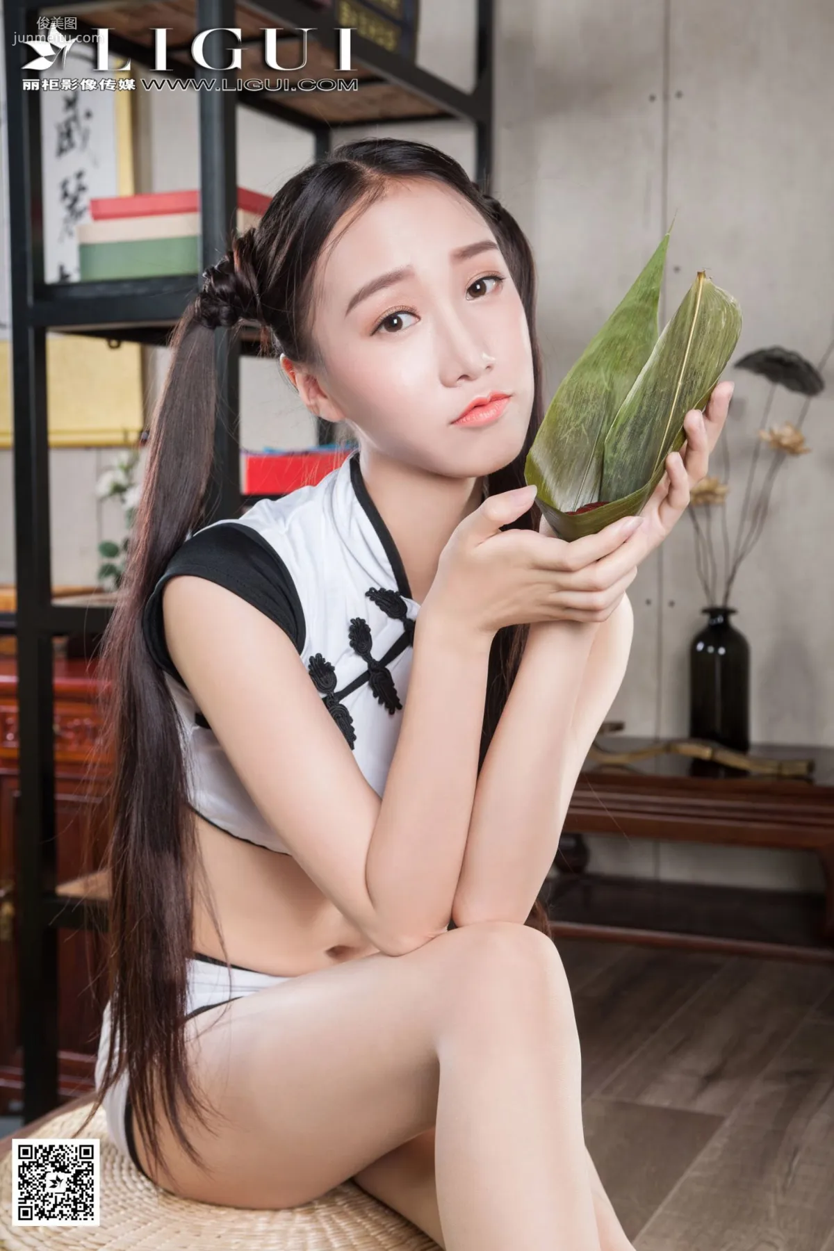 紅燭《端午粽子少女絲足》 [麗櫃] 寫真集 15