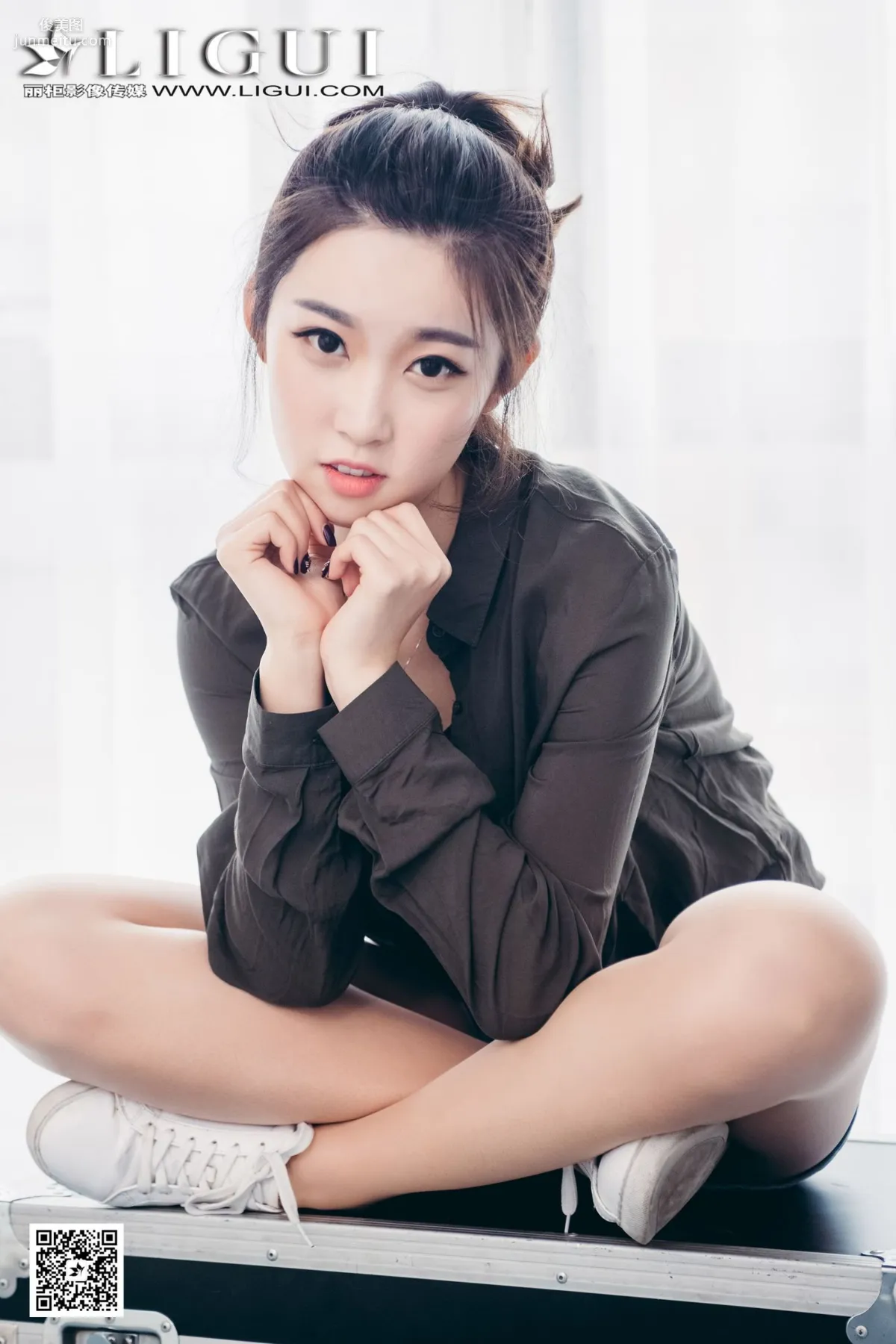 Model 筱筱《甜美热裤少女》 [丽柜] 写真集1