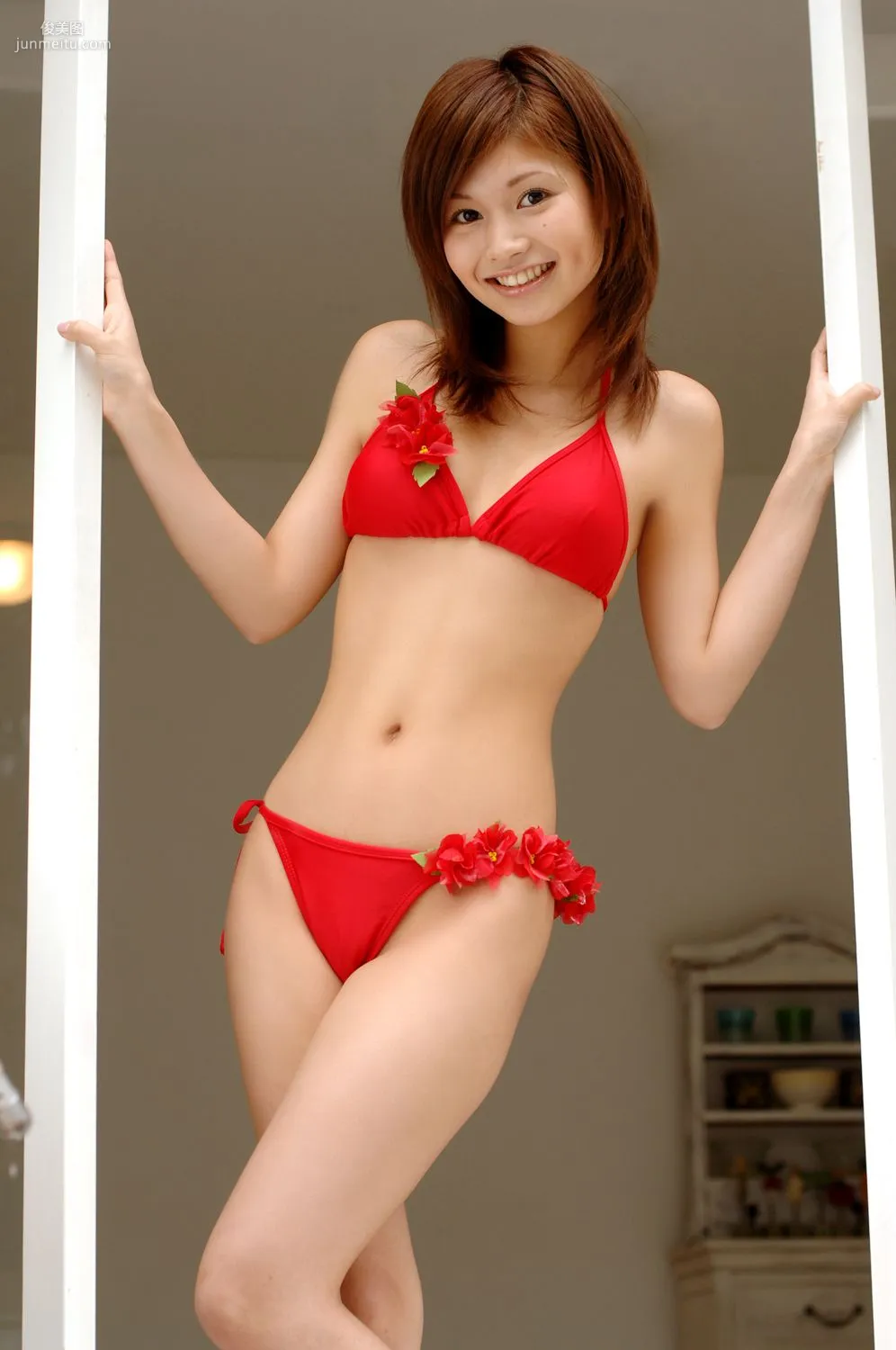[DGC] NO.323 Ayako Kanki 神吉綾子 《《もぎたてグラドルNOW!》 写真集1