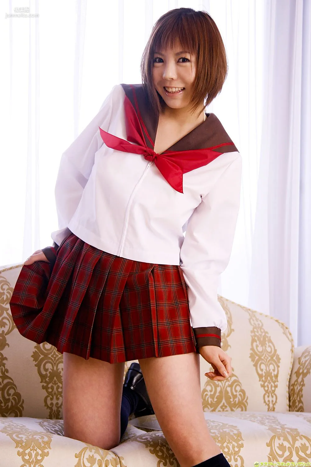 [DGC] NO.562 Momo Kasuga 春日桃 制服美少女天國 寫真集 17