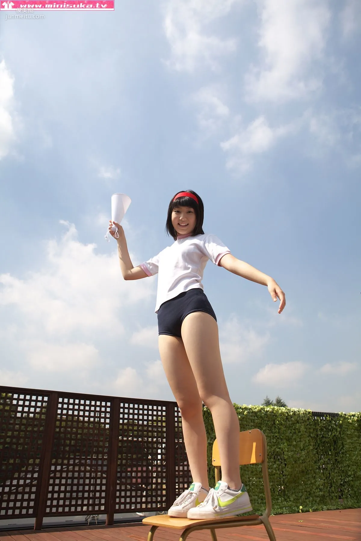 三崎鈴 现役女子高生 [Minisuka.tv] Special Gallery 写真集62