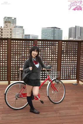 桐山瑠衣 Rui Kiriyama 第一部 [Minisuka.tv] 現役女子高生 寫真集