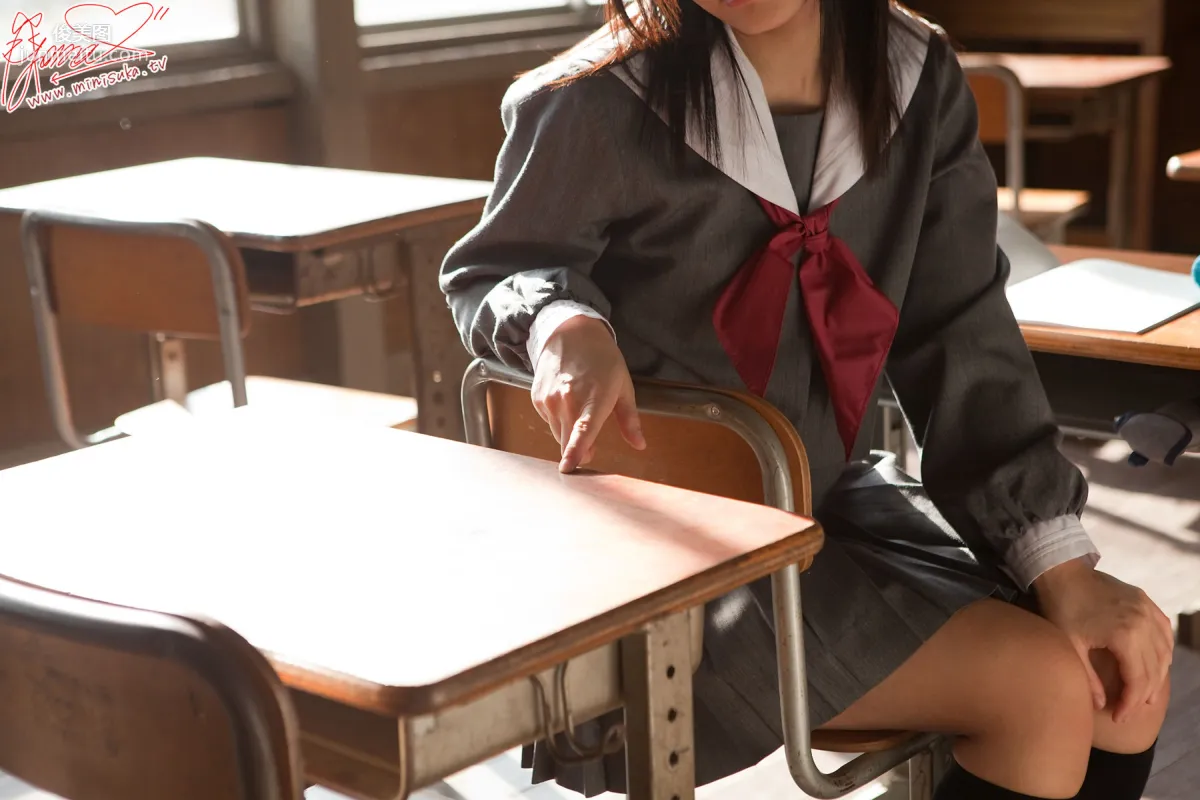 西永彩奈 Ayana Nishinaga 第一部 [Minisuka.tv] 寫真集 18