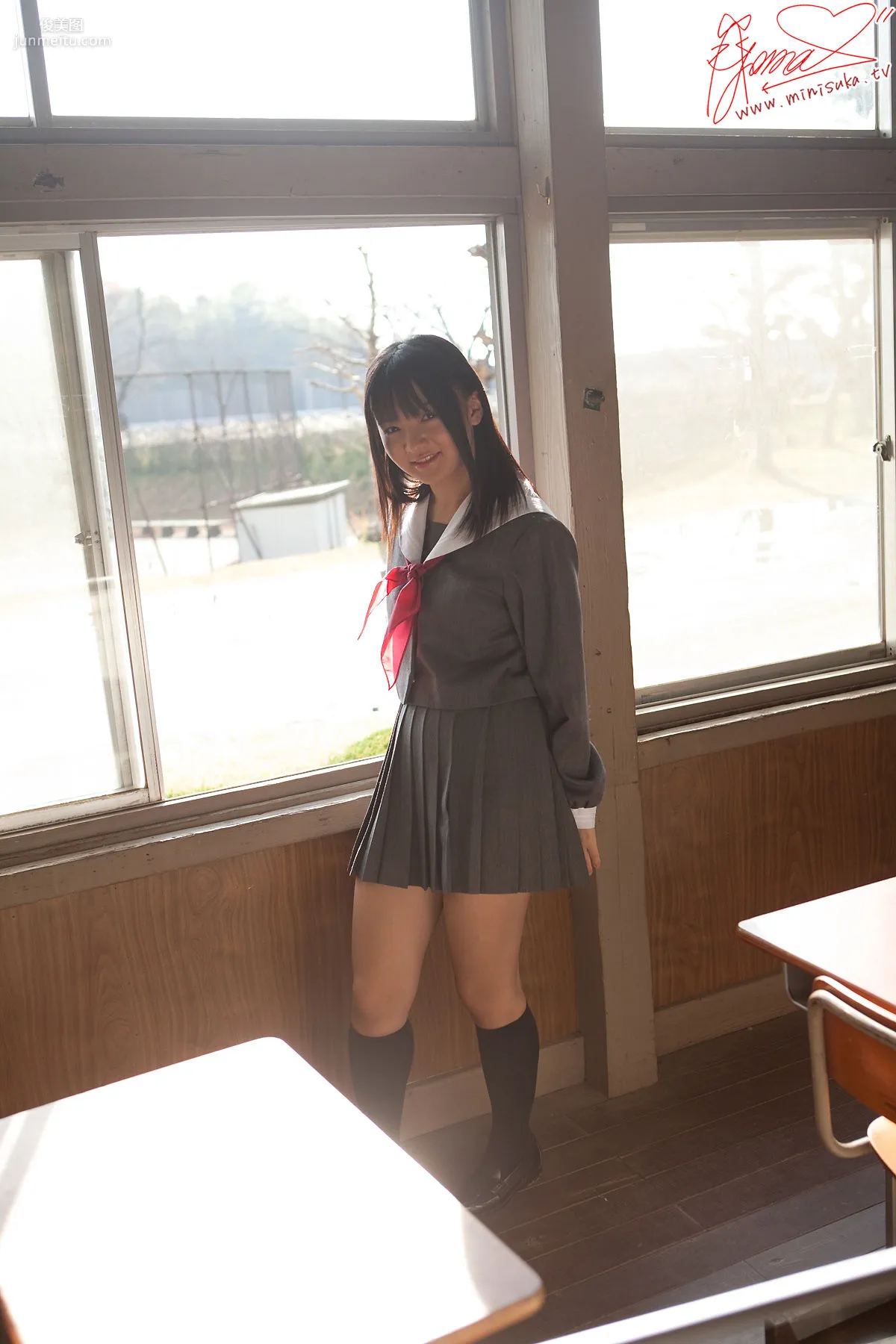 西永彩奈 Ayana Nishinaga 第一部 [Minisuka.tv] 寫真集 32