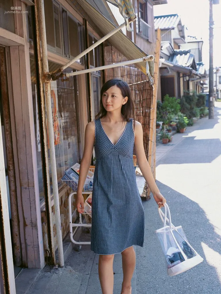 [Wanibooks] NO.10 Ayaka Komatsu 小松彩夏 写真集24