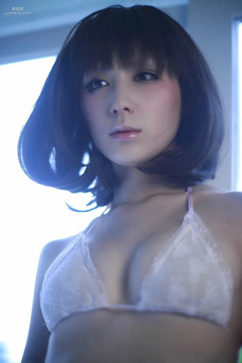 [Wanibooks] NO.63 Miu Nakamura 仲村美宇/仲村みう 寫真集 102