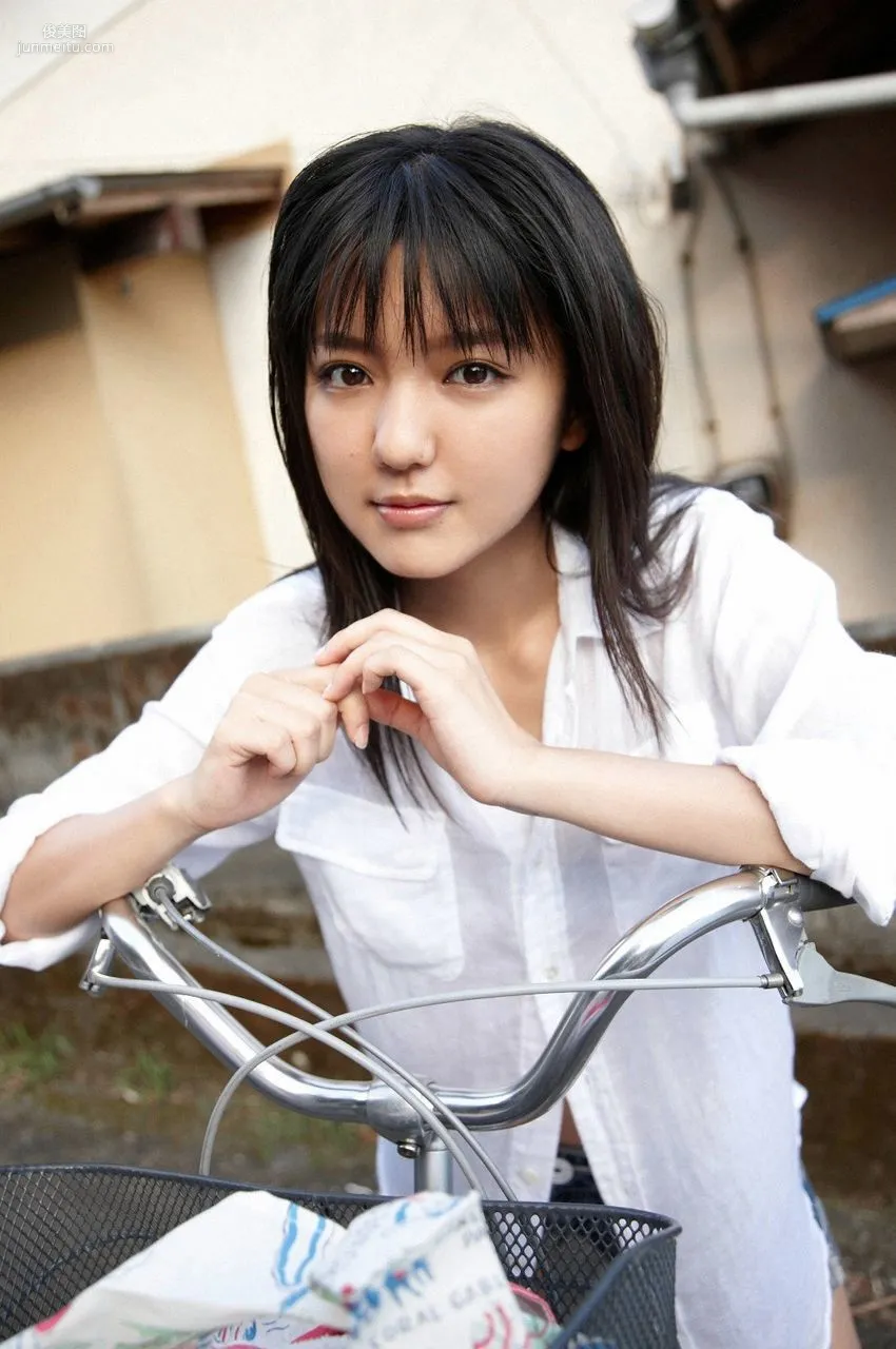 真野恵里菜 2010 Special Version [VYJ] No.105 写真集19