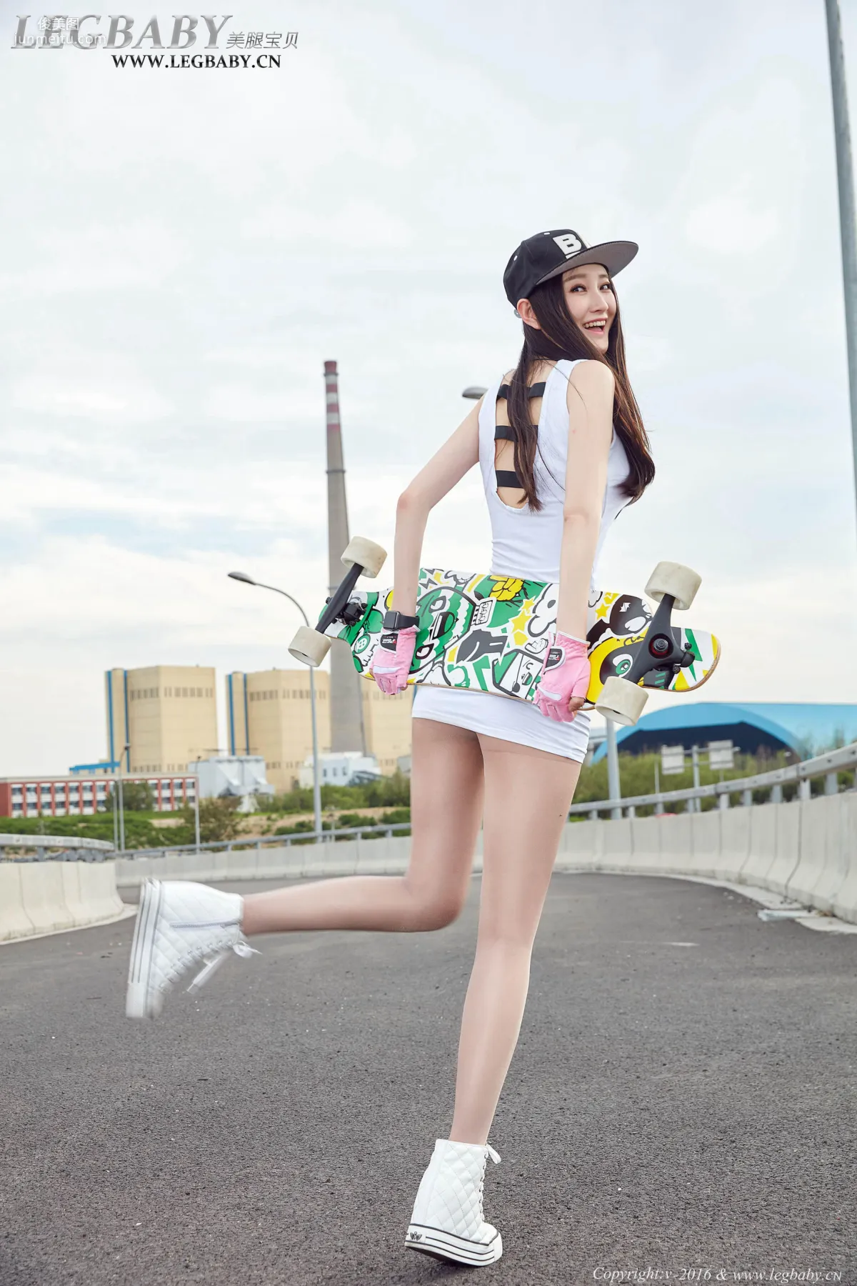 潇潇《单板女神》 [Legbaby美腿宝贝] V028 写真集21
