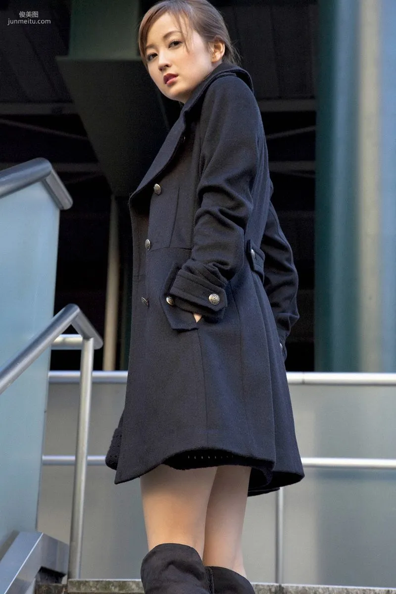 [Wanibooks] NO.85 Ayaka Komatsu 小松彩夏 写真集1