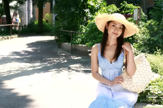 [DGC] NO.787 Momoko Tani 谷桃子 Gravure Idols 寫真集