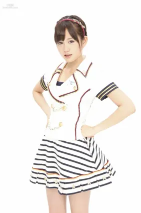 前田敦子/大島優子/小嶋陽菜/闆野友美/渡邊麻友 [VYJ] No.111 寫真集