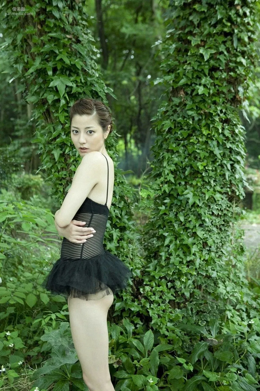 杉本有美《息をのむほど美しい》 [WPB-net] No.147 写真集11
