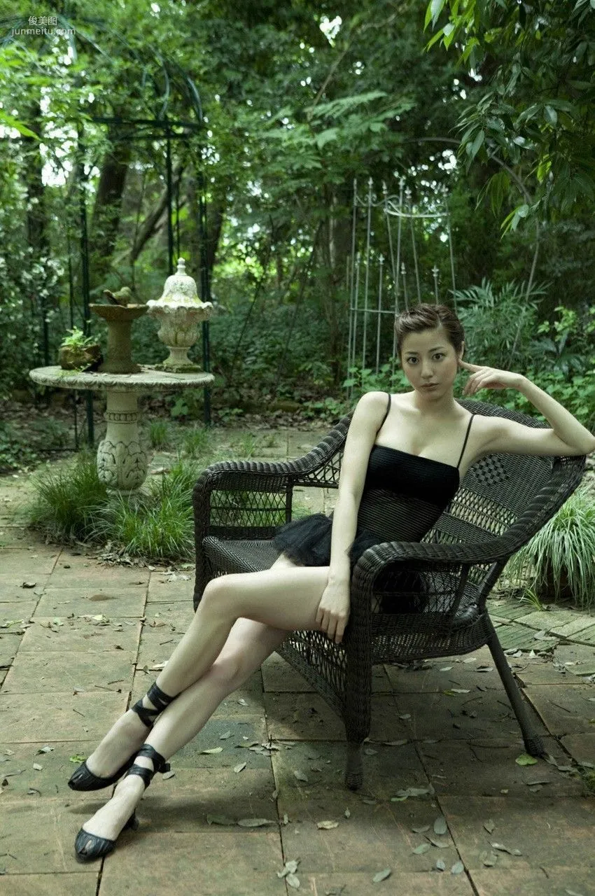 杉本有美《息をのむほど美しい》 [WPB-net] No.147 写真集16