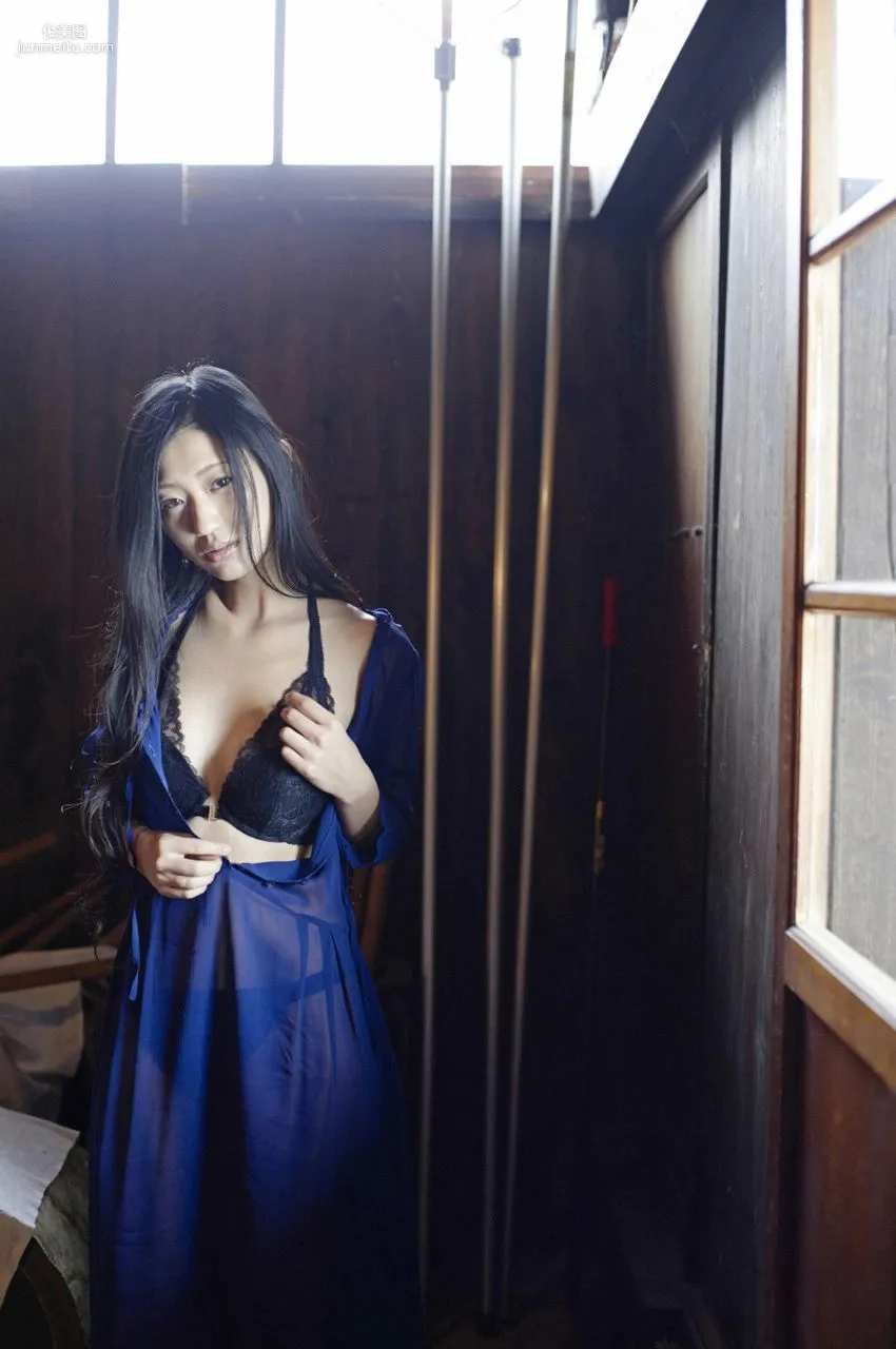 壇蜜《「蜜の湯」帰郷》 [WPB-net] No.155 写真集90