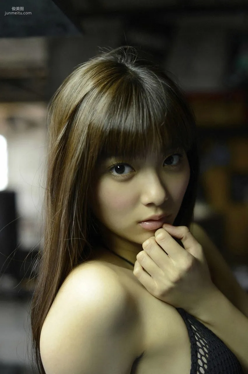 新川優愛《美しすぎる彼女に一目惚れ》 [WPB-net] No.157 寫真集 15