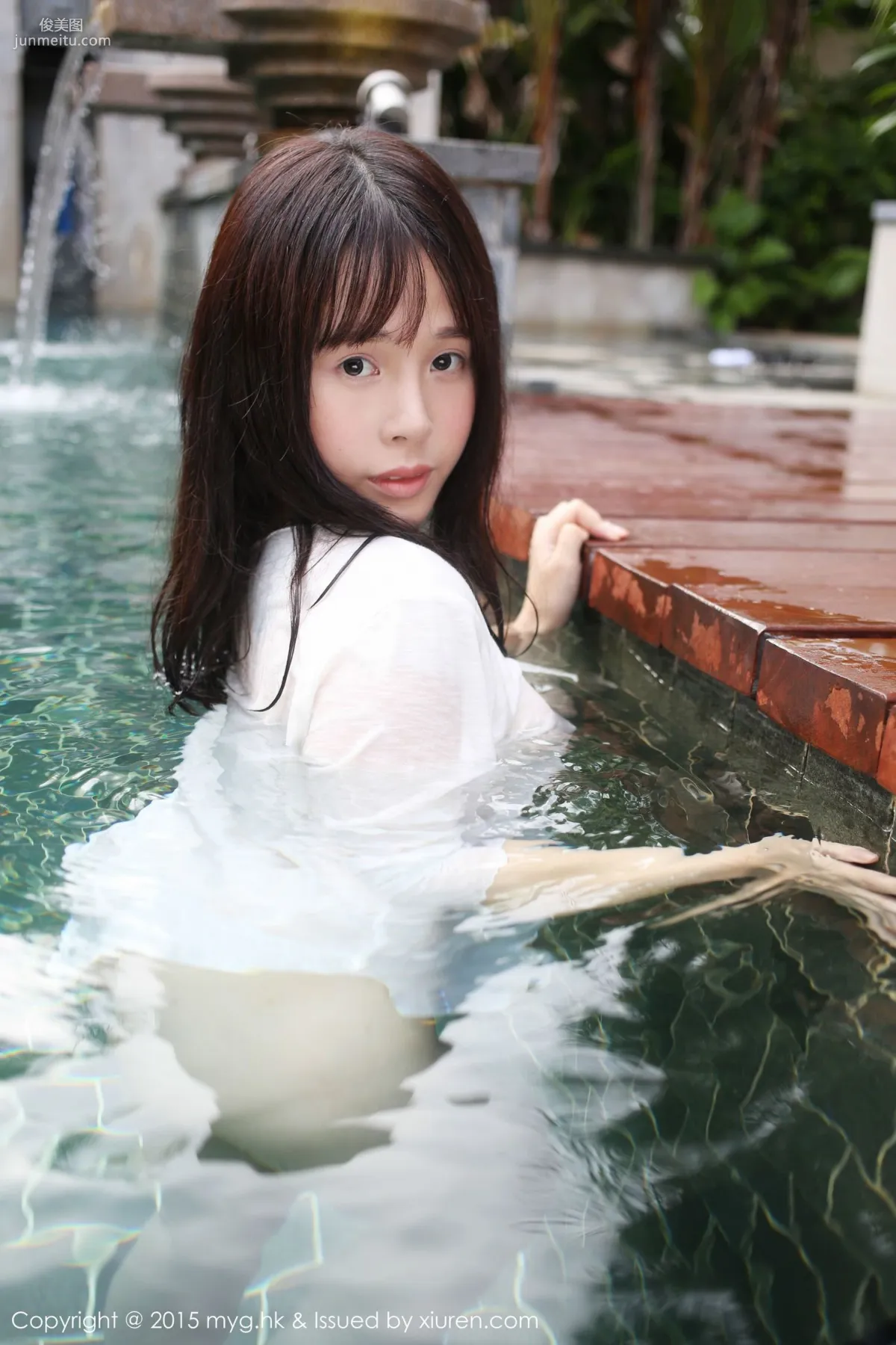 Evelyn艾莉《泳池濕身》 [美媛館MyGirl] Vol.180 寫真集 20