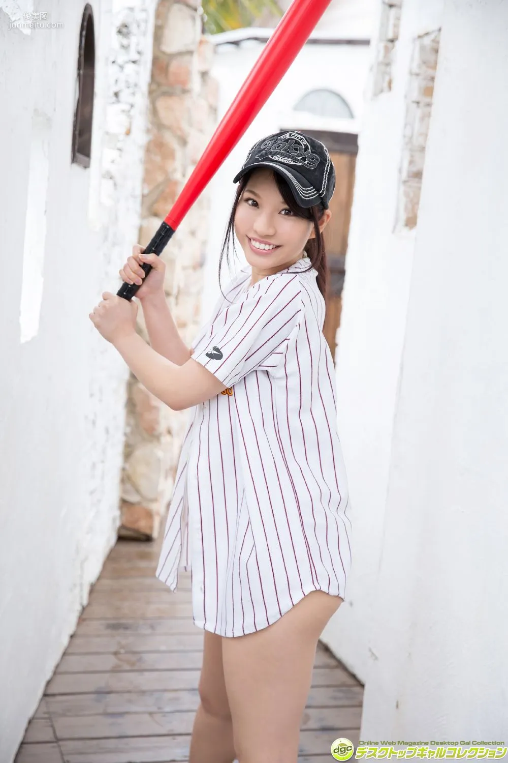 久松かおり/久松香織《自慢のＦカップボディがダイナミックに躍動》 [DGC] 寫真集 26
