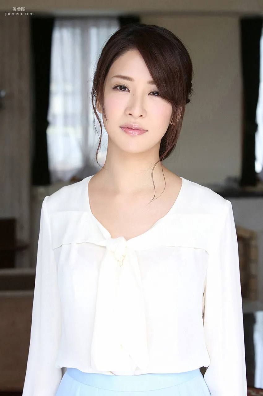 神室舞衣《清楚妻の仮面の下》 [WPB-net] No.178 寫真集 45