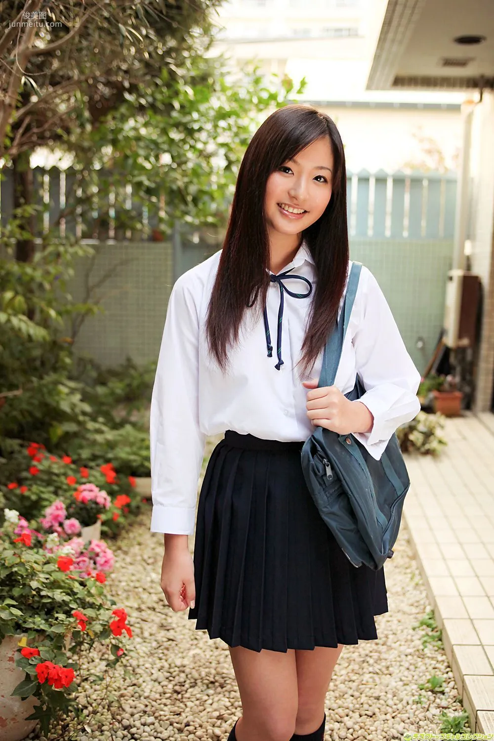 [DGC] NO.815 Murakami Yuri 村上友梨 写真集1